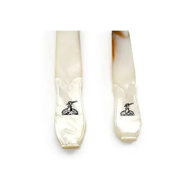 Victorian English Mother-of-Pearl Coat of Arms Knives