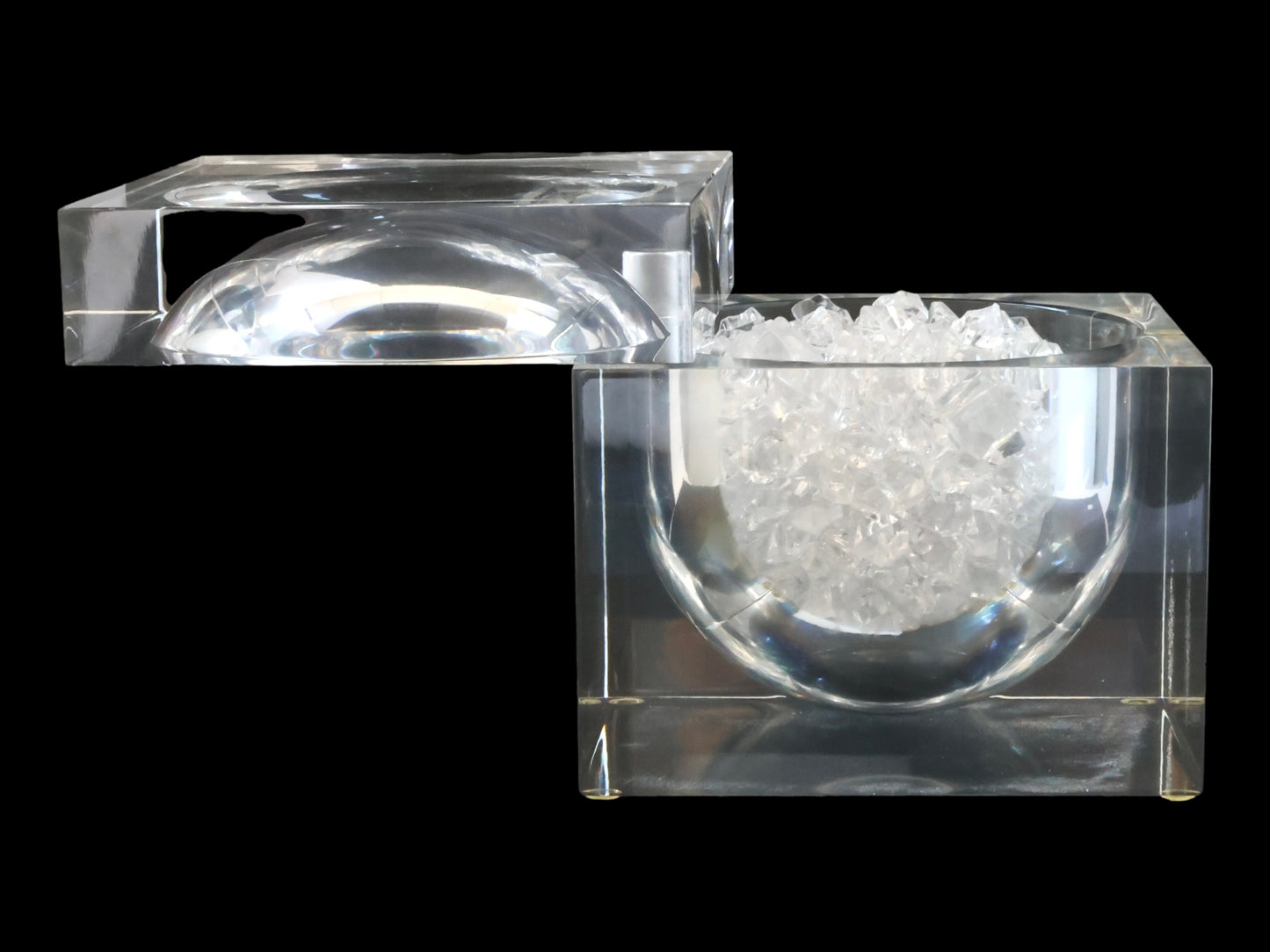 Midcentury Italian Lucite “Ice Block” Ice Bucket in the Albrizzi Style