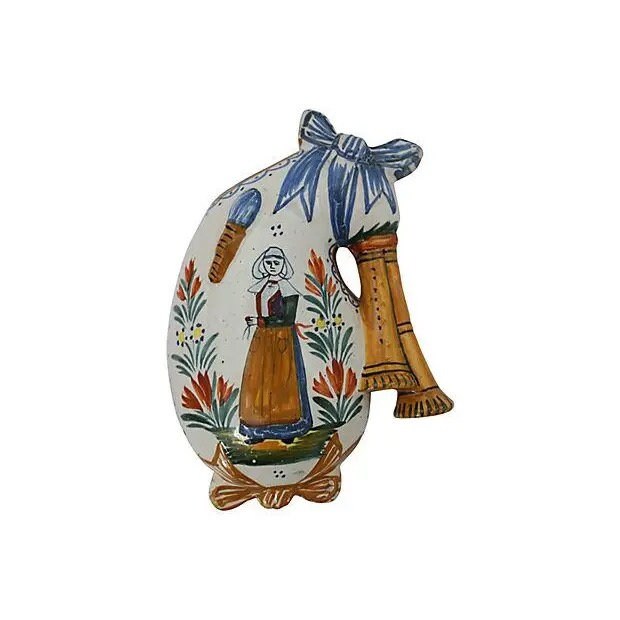 1920s French Quimper Wall Pocket Vases, a Pair