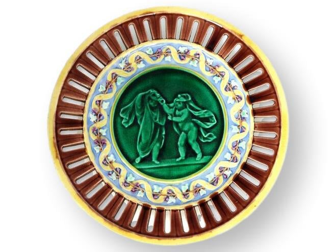 Antique Wedgwood Majolica Cherub Plate