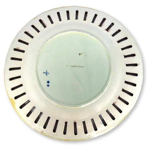 Antique Wedgwood Majolica Cherub Plate