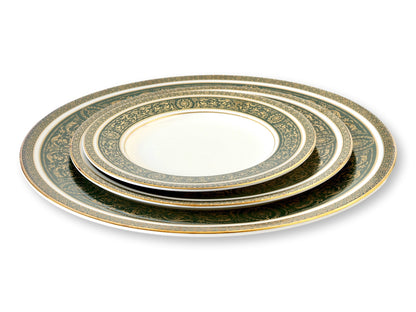 Doulton Vanborough Holiday Dinnerware, S/18
