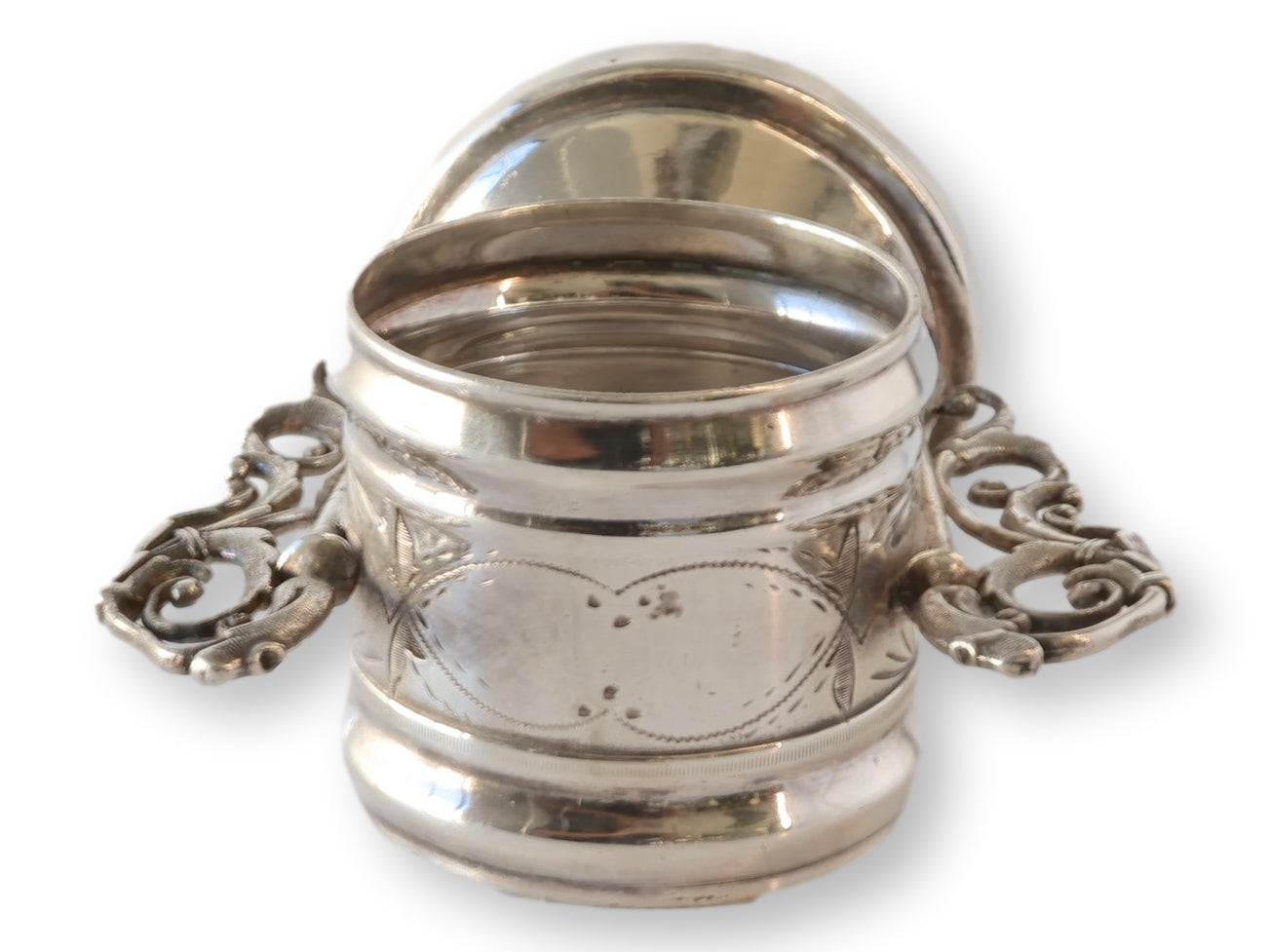 19th-C. Napkin Ring w/ Bud Vase