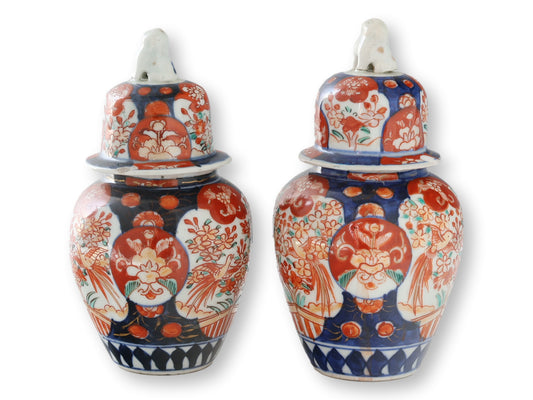 Japanese Imari Meiji Ginger Jars with Foo Dog Finials, c. 1880
