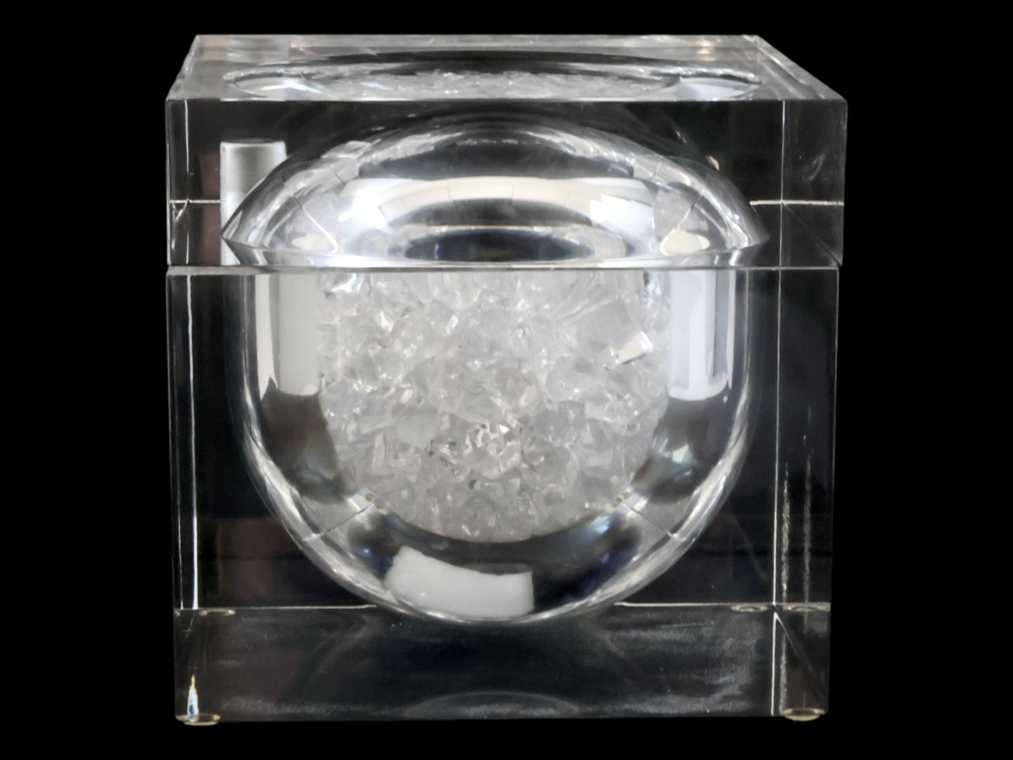Midcentury Italian Lucite “Ice Block” Ice Bucket in the Albrizzi Style