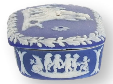 19th-C. Wedgwood Jasperware Match Box
