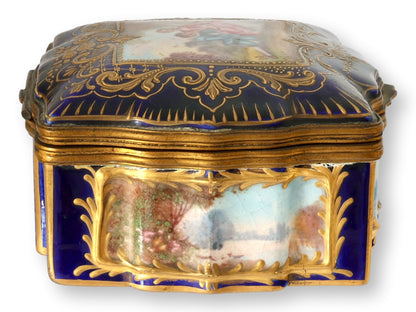 19th-Century French Sèvres Style Painted Porcelain Box