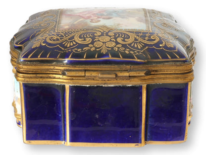 19th-Century French Sèvres Style Painted Porcelain Box