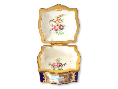 19th-Century French Sèvres Style Painted Porcelain Box