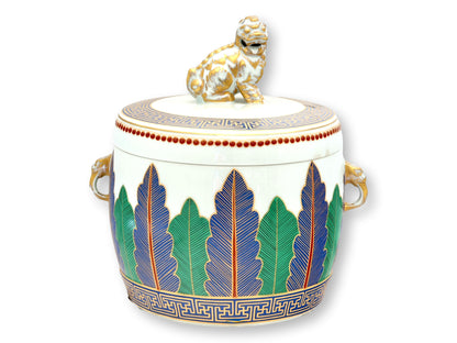Mottahedeh Charleston Feather Foo Dog Jar & Lid