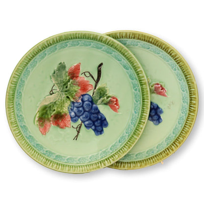 English High Tea Stand W-Majolica Plates, 3 Pieces